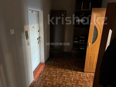 1-бөлмелі пәтер · 40 м² · 10/12 қабат, 3-шағынаудан, Тамерлановское шоссе 1a — ТЦ Баян сулу, бағасы: 14 млн ₸ в Шымкенте, Туран р-н