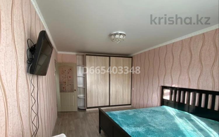 1-бөлмелі пәтер · 35 м² · 2/6 қабат, Алдиярова — Марата Оспанова, бағасы: 6 000 〒 в Актобе — фото 2