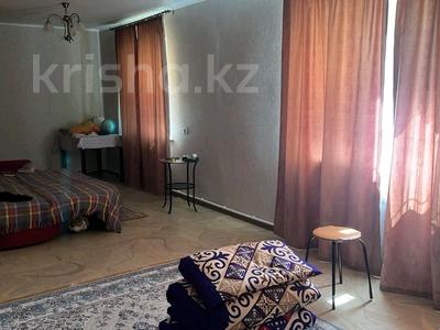 Отдельный дом · 3 комнаты · 95 м² · 5 сот., мкр. Зачаганск пгт за 18.5 млн ₸ в Уральске