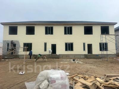 4-комнатная квартира · 180 м² · 1/2 этаж, Магжан жумабаев за 32.5 млн 〒 в Уральске