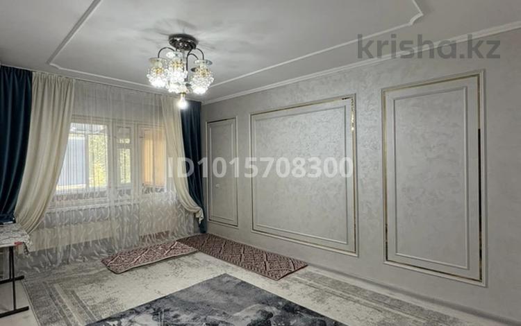 4-бөлмелі пәтер · 63 м² · 4/5 қабат, Алатау ш/а. 52, бағасы: 22 млн ₸ в Таразе, мкр Алатау — фото 2