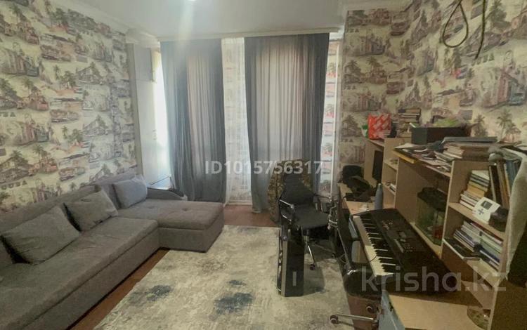2-комнатная квартира · 64.8 м² · 18/18 этаж, Кенен Азербаев 47 за 35 млн ₸ в Астане, Сарайшык р-н — фото 2