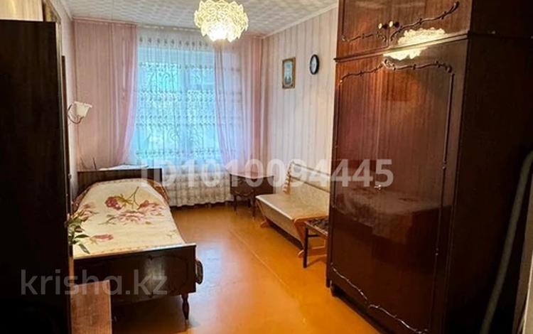 2-бөлмелі пәтер · 46 м² · 3/5 қабат, Комсомольский проспект 6, бағасы: 11 млн ₸ в Рудном — фото 2