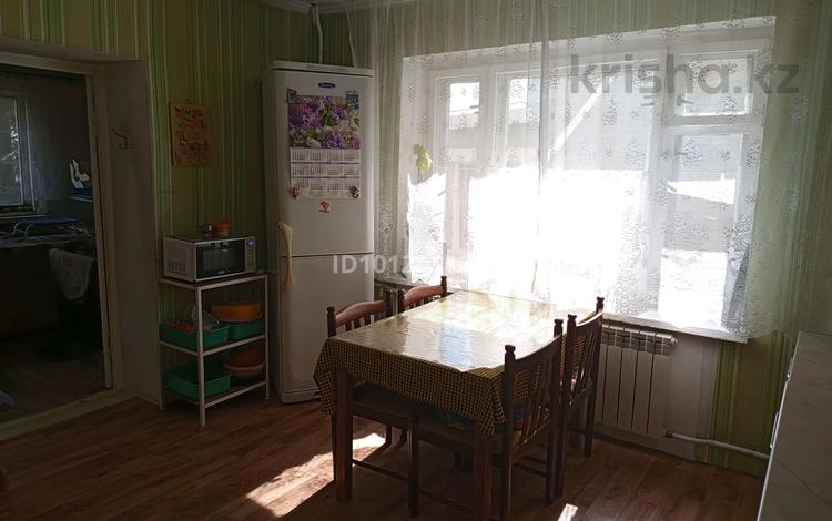 Жеке үй · 4 бөлме · 265 м² · 6.7 жүзд., Фонтанная 64 — Детская площадка по ул. Молдагулова, 3 дом слева, бағасы: ~ 50 млн ₸ в Усть-Каменогорске — фото 9