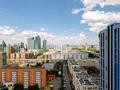 3-бөлмелі пәтер · 140 м², Акмешит С Террасой 1, бағасы: 165 млн ₸ в Астане, Есильский р-н — фото 24