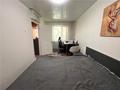 2-бөлмелі пәтер · 44.7 м² · 5/5 қабат, Жаңа қала ш/а., Ержанова, бағасы: 15.5 млн ₸ в Караганде, Казыбек би р-н — фото 2
