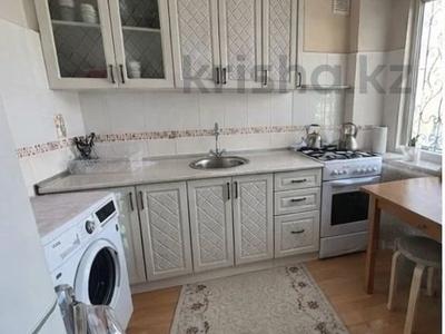 2-бөлмелі пәтер · 58 м² · 4/4 қабат, 6-й мкр 12, бағасы: 10.5 млн ₸ в Актау