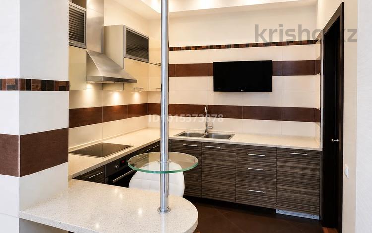 3-комнатная квартира · 95 м² · 4/12 этаж, Сарайшык 34 за 440 000 ₸ в Астане, Есильский р-н — фото 2