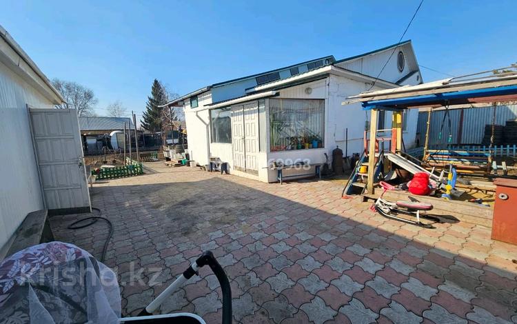 Отдельный дом · 3 комнаты · 59 м² · 6 сот., Ломоносова 128 за ~ 20 млн 〒 в Рудном — фото 14