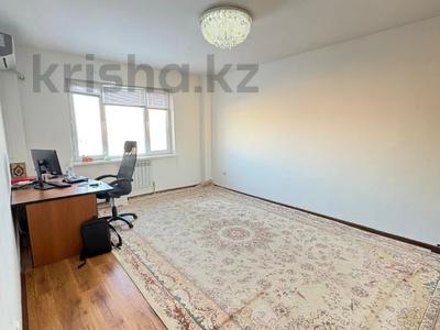 1-комнатная квартира · 45 м² · 4/5 этаж, мкр Нурсая 103 за 14 млн 〒 в Атырау