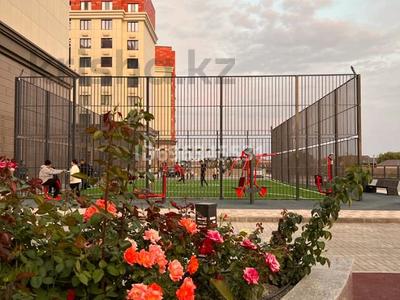 2-бөлмелі пәтер · 77 м² · 5/9 қабат, Абулхайыр хана 74-5, бағасы: 400 000 ₸ в Атырау