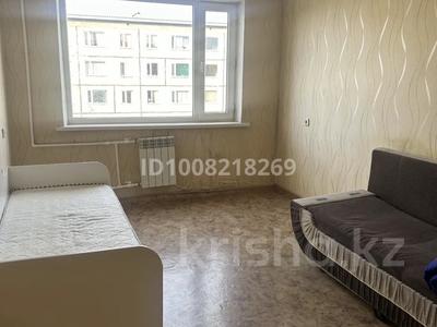 1-комнатная квартира · 35 м² · 4/5 этаж, 117 квартал 4 за 3.8 млн 〒 в Темиртау