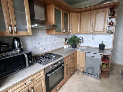 3-комнатная квартира · 68 м² · 6/10 этаж, Театральная 47 за 250 000 ₸ в Петропавловске
