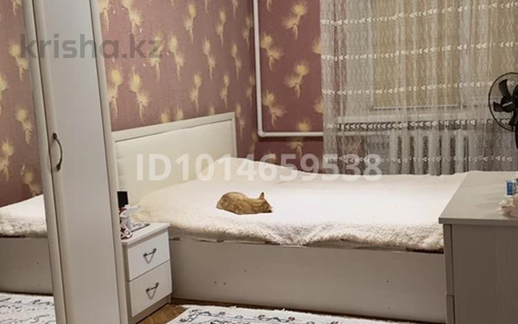 3-комнатная квартира · 80 м² · 2/2 этаж, Кеншілер-6 за 10 млн ₸ в Караганде — фото 2