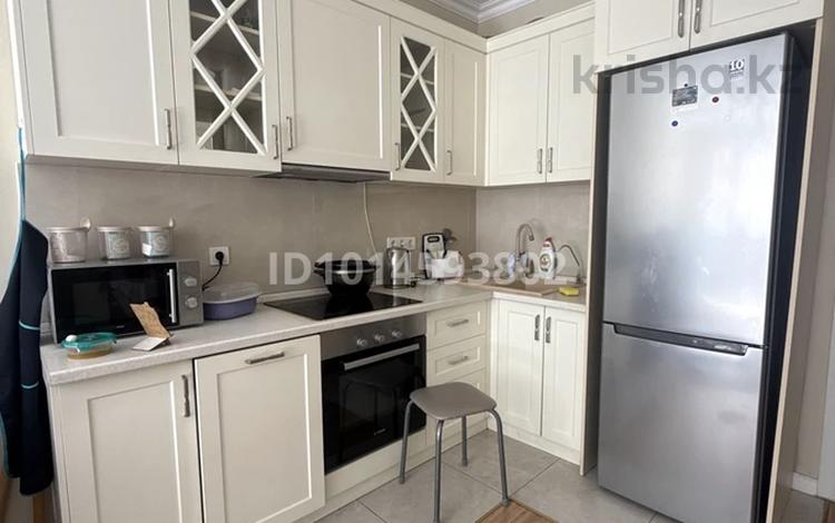 2-комнатная квартира · 65 м² · 6/19 этаж, Брусиловского за 350 000 ₸ в Алматы, Алмалинский р-н — фото 2