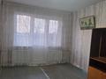 2-комнатная квартира · 48 м² · 5/5 этаж, 11-й микрорайон, 11-й микрорайон — Напротив школы-гимназии № 40 за 18 млн ₸ в Шымкенте, Енбекшинский р-н
