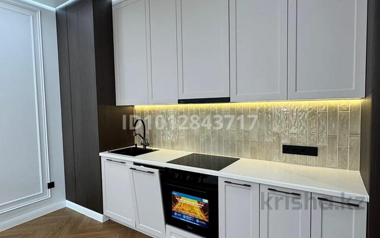 3-бөлмелі пәтер · 70 м² · 9/16 қабат, Каныша Сатпаева, бағасы: 79 млн ₸ в Алматы, Бостандыкский р-н — фото 2