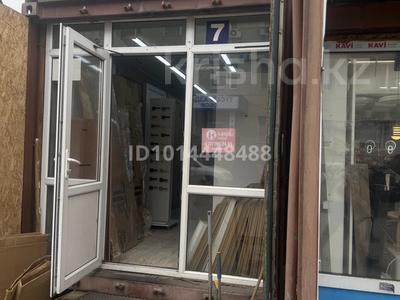 Контейнер 20 т готовый бизнес двери ламинат вертиной · 15 м², бағасы: 7.5 млн ₸ в Астане, Сарыарка р-н