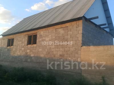Жеке үй · 4 бөлме · 180 м² · , Массив Арай 151/1, бағасы: 5.6 млн ₸ в Бурыл