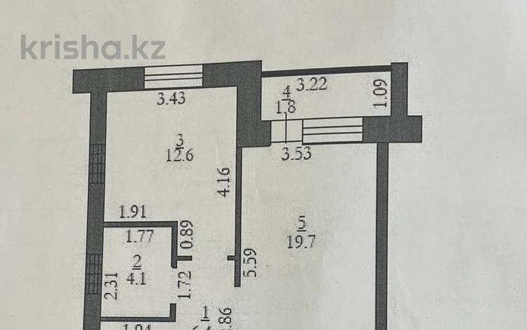 1-комнатная квартира, 44.6 м², 4/5 этаж, мкр. Алтын орда за 11.5 млн 〒 в Актобе, мкр. Алтын орда — фото 2