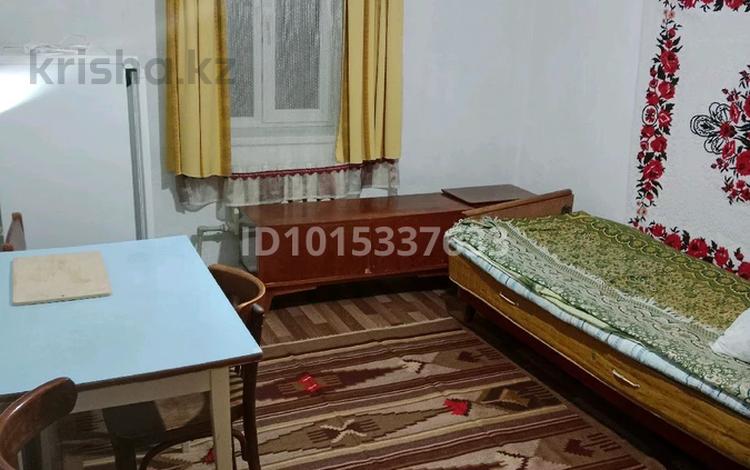 Үйдің бір бөлігі · 1 бөлме · 12 м² · 1 жүзд., Рахманинова 116 — Кулымбетова, бағасы: 100 000 ₸ в Алматы, Алмалинский р-н — фото 2