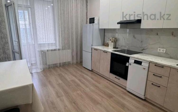 2-комнатная квартира · 71 м² · 10/22 этаж, Достык 8/2 за 400 000 ₸ в Астане, Есильский р-н — фото 2
