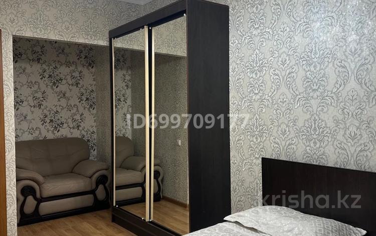 2-комнатная квартира · 53 м² · 9/15 этаж, Шакарима — Триумф ,центр за 15 000 ₸ в Семее — фото 2