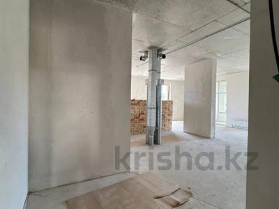 3-бөлмелі пәтер · 81.8 м² · 2/8 қабат, Михайловка ш/а., ​Улица Аманжолова 47/1, бағасы: 46.7 млн ₸ в Караганде, Казыбек би р-н