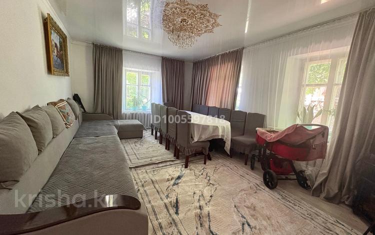 Отдельный дом · 3 комнаты · 66.5 м² · 6.5 сот., Мамбетова 74 — Бозтаев мектебі за 13 млн 〒 в  — фото 2