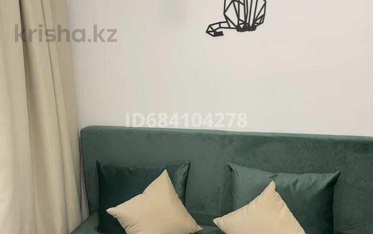 1-бөлмелі пәтер · 18 м² · 1/5 қабат, Клочкова 105 — Пересечение Абая, метро Алатау, бағасы: 200 000 ₸ в Алматы, Бостандыкский р-н — фото 2