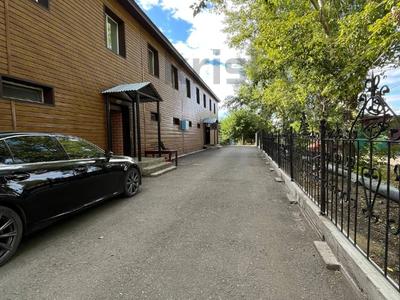 3-комнатная квартира · 90.6 м² · 2/2 этаж, ул. Чернышевского — Магазин Самал за 30 млн 〒 в Темиртау