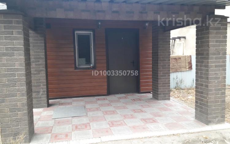 Үйдің бір бөлігі · 3 бөлме · 50 м² · 2.5 сот., мкр Михайловка , Казахстанская 18 а — Михайловский рынок, бағасы: 12.5 млн ₸ в Караганде, Казыбек би р-н — фото 2