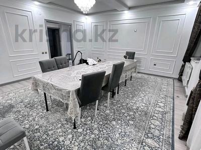 Продажа квартир в Жетысу обл.: 4-комнатная квартира · 120 м² · 2/5 этаж, Бирлик 16 за 65 млн 〒 4-комнатная квартира · 120 м² · 2/5 этаж, Бирлик 16 за 65 млн 〒 в Талдыкоргане, мкр Бирлик