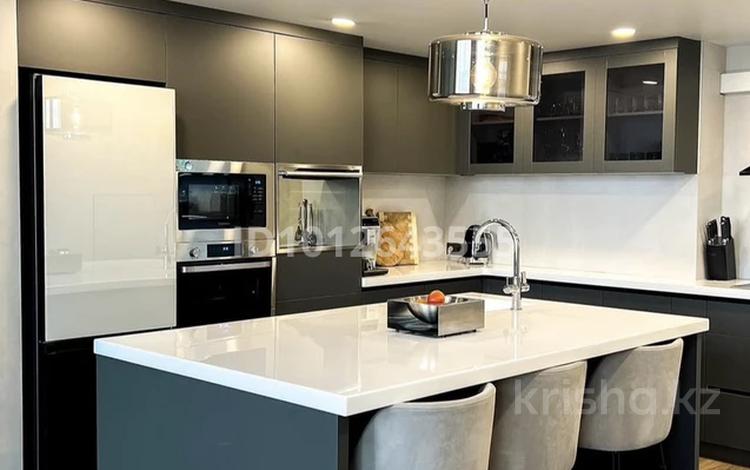 3-комнатная квартира · 140 м² · 4/4 этаж, Омарова 25/1 — Выше Люксора за 250 млн ₸ в Алматы, Медеуский р-н — фото 2