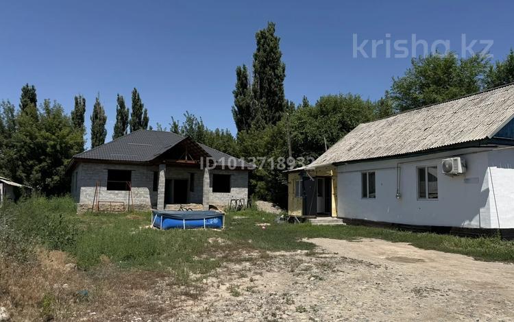 Жеке үй · 4 бөлме · 65.4 м² · 34 жүзд., Конаева 60 — Дом продается вместе с большим недостроенным домом 14*14. Общей плошадью 196м2., бағасы: 25 млн ₸ в Бактыбая жолбарысулах — фото 2