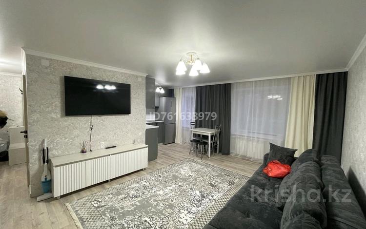 1-комнатная квартира · 35 м² · 2/5 этаж, Майкудук 5 — Бирюзова за 170 000 ₸ в Караганде, Алихана Бокейханова р-н — фото 2