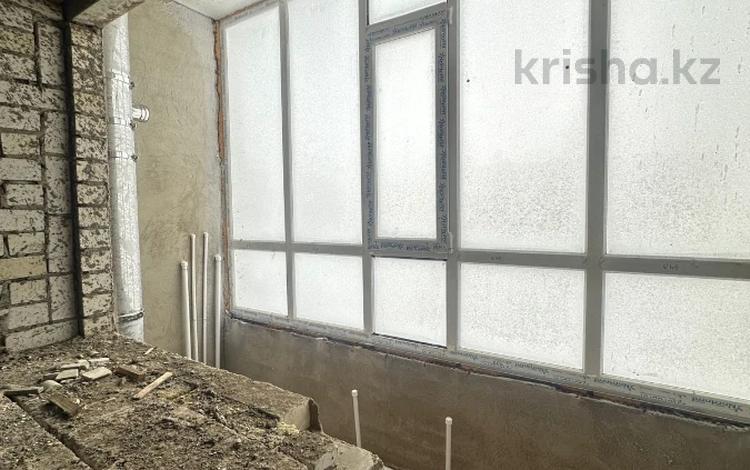 3-комнатная квартира · 111 м² · 4/5 этаж, мкр. Алтын орда за 19.6 млн ₸ в Актобе — фото 2