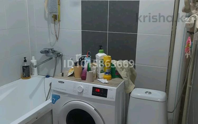 2-бөлмелі пәтер · 42.9 м² · 1/5 қабат, Кунанбай 41 — находиться возле магазина адал по улице Селевина, бағасы: 14 млн ₸ в Семее — фото 2