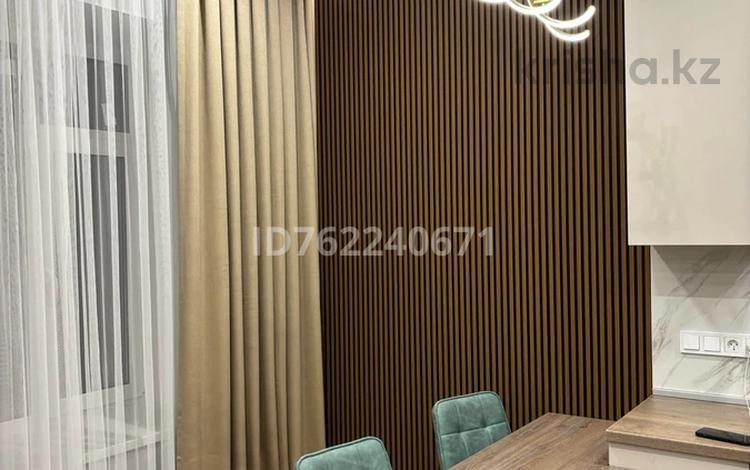 1-комнатная квартира · 55 м² · 5/9 этаж, Абилкайыр хана 60 — Абилкайыр-хана Алии Молдагуловой за 20 000 ₸ в Актобе — фото 13