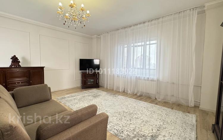3-комнатная квартира · 121.13 м² · 15/16 этаж, Отырар 4/2 — Золотой квадрат правого берега за 63 млн ₸ в Астане, р-н Байконур — фото 2