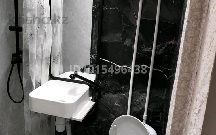 1-бөлмелі пәтер · 33 м² · 4/4 қабат, Пушкина — абая, бағасы: 8 млн ₸ в Кокшетау — фото 2