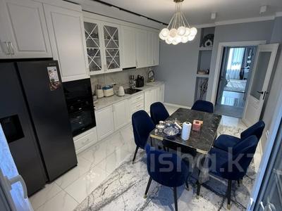 2-бөлмелі пәтер · 70 м² · 9/12 қабат, Абая 165/1, бағасы: 79 млн ₸ в Алматы, Алмалинский р-н