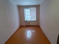 2-комнатная квартира, 41 м², 3/5 этаж, 2 мик 7 за 6.8 млн 〒 в Лисаковске — фото 3