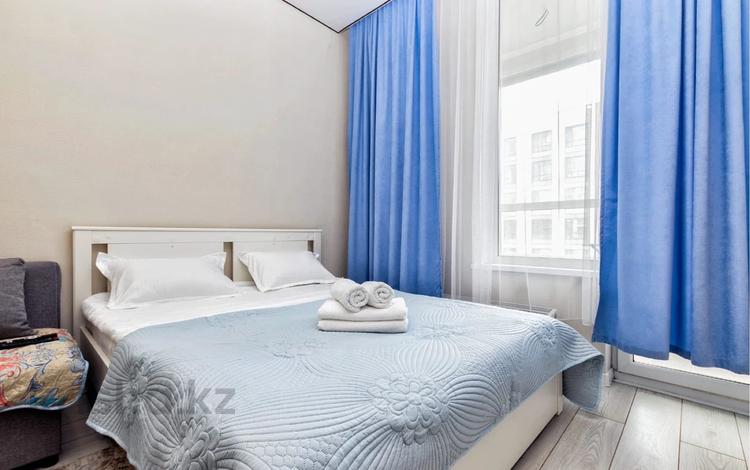 1-комнатная квартира · 40 м² · 9/18 этаж, Санжар Асфендиярова 7 — Сзади Хан-Шатыра за 10 000 ₸ в Астане, Есильский р-н — фото 2
