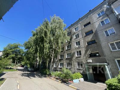 3-бөлмелі пәтер · 70 м² · 1/5 қабат, Назарбаева 61/1, бағасы: 24.9 млн ₸ в Усть-Каменогорске