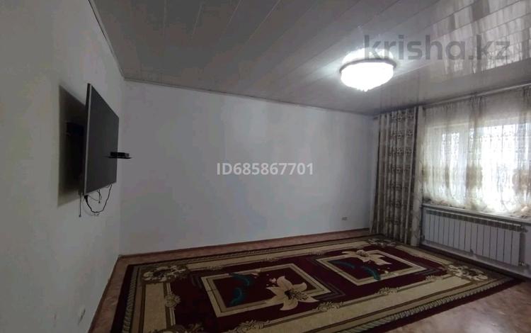 Отдельный дом · 3 комнаты · 88 м², Мерей 5 квартал 35 А за 40 млн ₸ в Кемертогане — фото 2