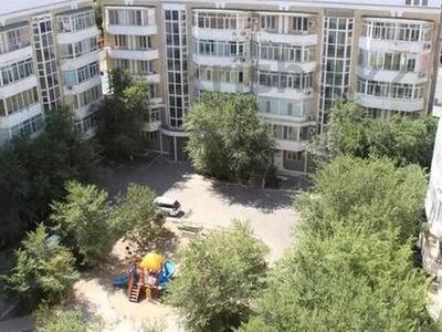 Аренда квартир в Атырауской обл.: 4-комнатная квартира · 106 м² · 4/9 этаж · помесячно, Крупской 24В за 300 000 〒 4-комнатная квартира · 106 м² · 4/9 этаж · помесячно, Крупской 24В за 300 000 〒 в Атырау