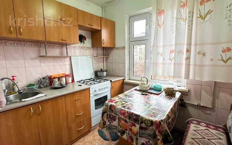 3-комнатная квартира · 55 м² · 3/5 этаж, Самал 40 за 17 млн ₸ в Талдыкоргане, мкр Самал — фото 2