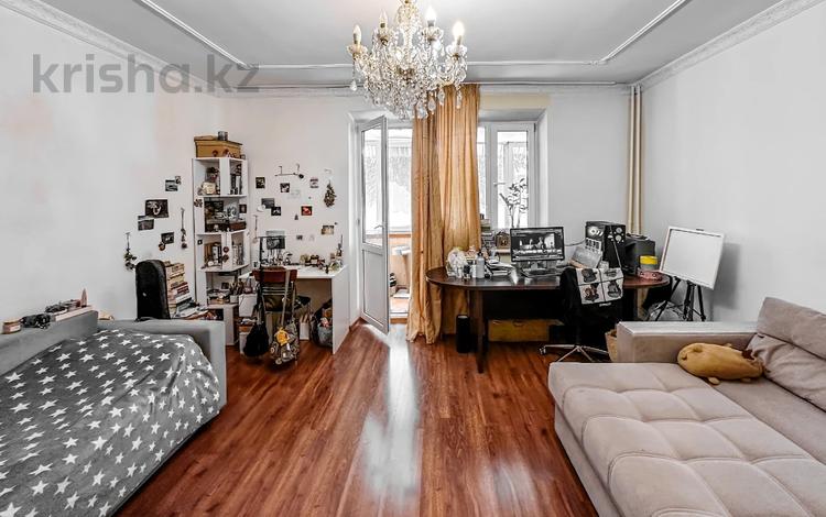 2-комнатная квартира · 55 м² · 2/9 этаж, мкр Самал-2 18 — Аль-Фараби за 55 млн 〒 в Алматы, Медеуский р-н — фото 3
