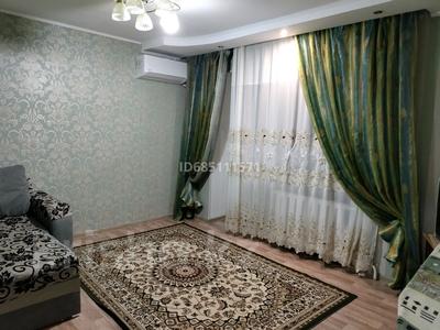 1-комнатная квартира · 33 м² · 2/5 этаж, Назарбаева 242 — Центр за 8 000 ₸ в Уральске